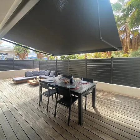 - Le Pied à Terre 3