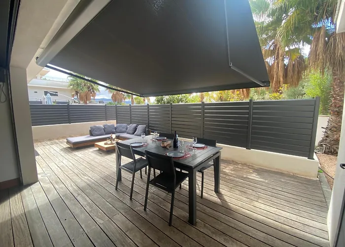 - Le Pied A Terre 3