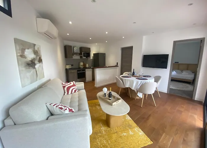 - Le Pied A Terre 3 아파트 포르티씨오