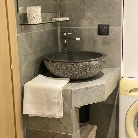 - Le Pied A Terre 3 * Porticcio