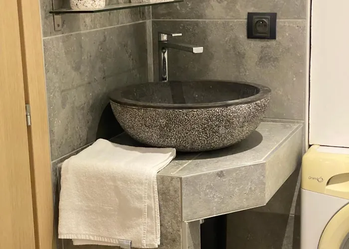 - Le Pied à Terre 3 * Porticcio (Corsica)